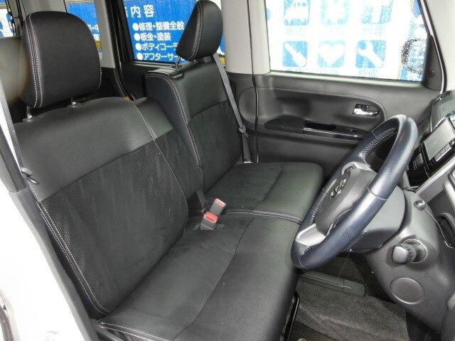 タント カスタムＲＳ　トップエディションＳＡＩＩＩ　両側パワスラ／Ｐスタート／ＳＤナビ（20枚目）