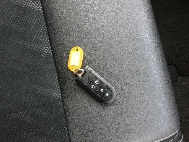 タント カスタムＲＳ　トップエディションＳＡＩＩＩ　両側パワスラ／Ｐスタート／ＳＤナビ（27枚目）