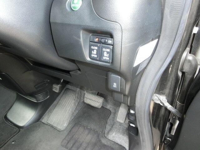 N-BOX G SSパッケージ プッシュスタ-ト/両側パワスラ/SDナビ(16枚目)