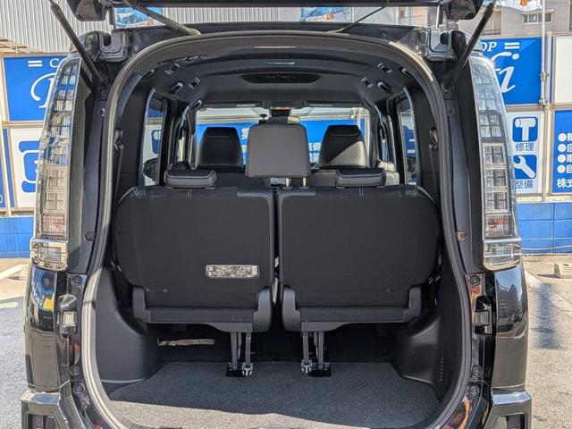 ヴォクシー ＺＳ　Ｇ’ｓ　パワースライド　トヨタセーフティセンス　ＬＥＤヘッドライト　ＳＤナビ　バックカメラ　ＥＴＣ　スマートキー（27枚目）