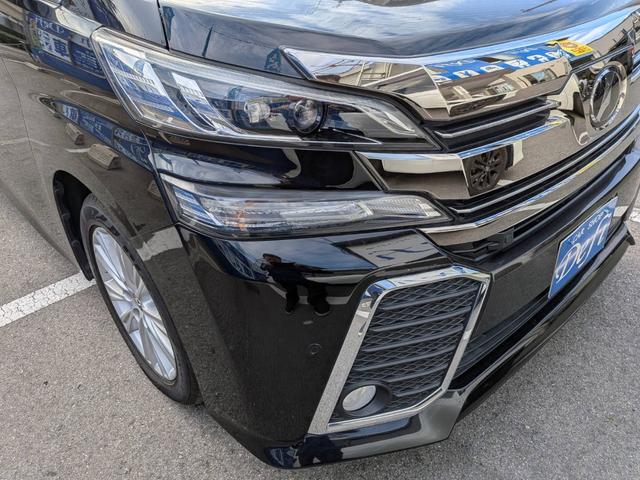 ヘッドライトコーティングも行います。スタッフまでお声かけください♪