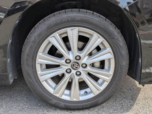 新品タイヤ交換も承ります。スタッフまでお声かけください。