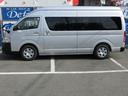 TOYOTA HIACE COMMUTER