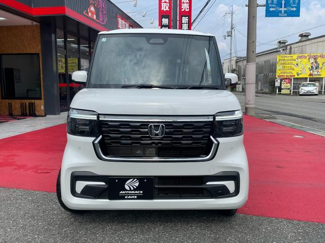 Ｎ－ＢＯＸカスタム ベースグレード　届出済未使用車　ホンダセンシング　オートハイビーム　シートヒーター　パワースライドドア　誤発進抑制機能（2枚目）