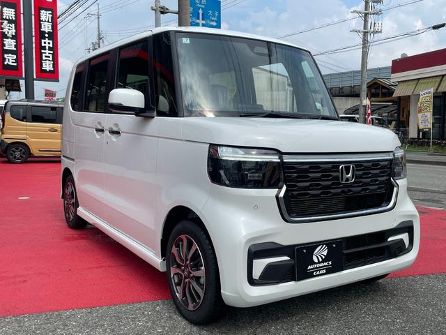 Ｎ－ＢＯＸカスタム ベースグレード　届出済未使用車　ホンダセンシング　オートハイビーム　シートヒーター　パワースライドドア　誤発進抑制機能（3枚目）