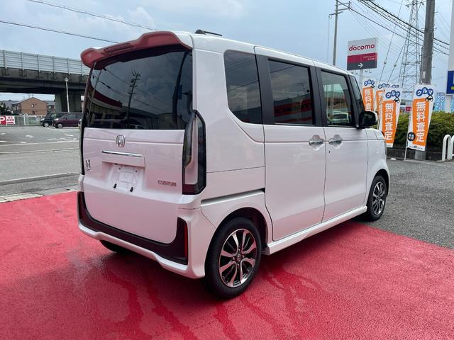 Ｎ－ＢＯＸカスタム ベースグレード　届出済未使用車　ホンダセンシング　オートハイビーム　シートヒーター　パワースライドドア　誤発進抑制機能（5枚目）