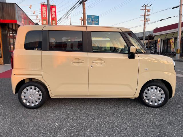 ワゴンＲスマイル Ｇ　届出済未使用車　スズキセーフティサポート　プッシュスタート　スマートキー　オートエアコン　両側スライドドアクローザー　電動格納ドアミラー　マルチインフォメーションディスプレ　オートライト（10枚目）