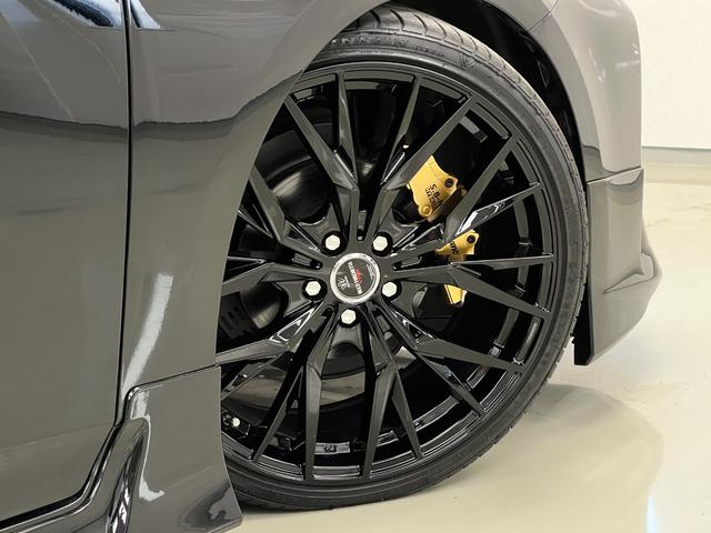 プリウス Ｓ　ガングリップコンビハンドル／１９インチＡＷ／バックカメラ／ビルトインＥＴＣ／クルーズコントロール／車線逸脱警報／トヨタセーフティセンス／Ｂｌｕｅｔｏｏｔｈ接続／エアロ／スモーク／ローダウン／イカリング（80枚目）