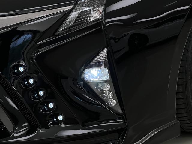 プリウス Ｓ　１９インチアルミホイール／バックカメラ／ビルトインＥＴＣ／ガングリップコンビハンドル／フルエアロ／スモークテール／フォグランプ／イカリング／ＬＥＤヘッドライト／プッシュスタート／純正ナビ／ローダウン（50枚目）