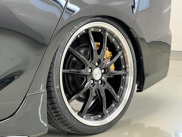 プリウス Ｓ　１９インチアルミホイール／バックカメラ／ビルトインＥＴＣ／ガングリップコンビハンドル／フルエアロ／スモークテール／フォグランプ／イカリング／ＬＥＤヘッドライト／プッシュスタート／純正ナビ／ローダウン（78枚目）