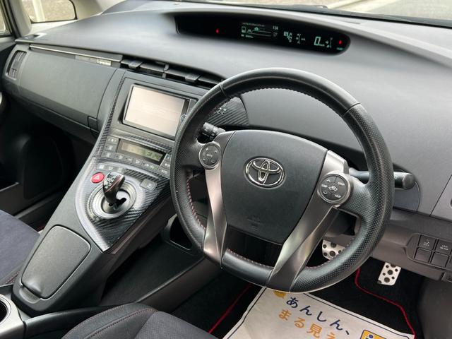 プリウス Sツーリングセレクション・G’s 新品タイヤ/純正7インチナビ/バックカメラ/ビルトインETC/TZフロントドラレコ/LED BEAM/HIDヘッドライト/フォグランプ/CD/DVD/Bluetooth/SD/フルセグTV/スペアキー(16枚目)