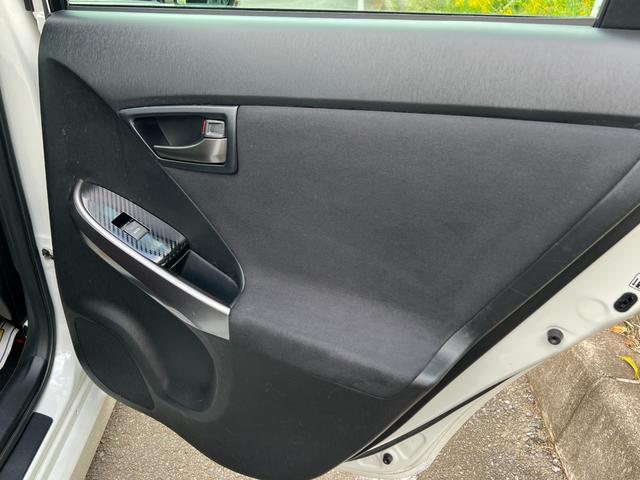 プリウス Sツーリングセレクション・G’s 新品タイヤ/純正7インチナビ/バックカメラ/ビルトインETC/TZフロントドラレコ/LED BEAM/HIDヘッドライト/フォグランプ/CD/DVD/Bluetooth/SD/フルセグTV/スペアキー(26枚目)