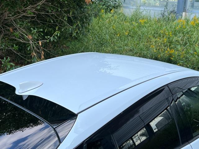 プリウス Ｓ　ガングリップコンビハンドル／アルミホイール／バックカメラ／ビルトインＥＴＣ／キーレス連動ドアミラー／ＡＵＴＯライト／ローダウン／エアロ／カスタム／ＬＥＤヘッドライト／スモーク／ＣＤ再生／スマートキー（30枚目）