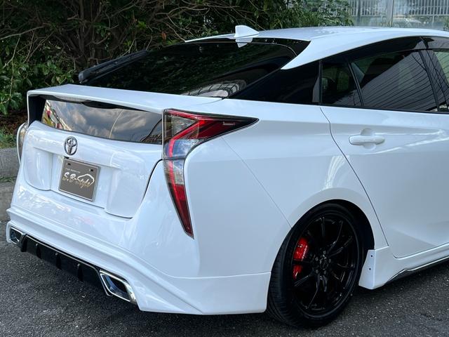 プリウス Ｓ　ガングリップコンビハンドル／アルミホイール／バックカメラ／ビルトインＥＴＣ／キーレス連動ドアミラー／ＡＵＴＯライト／ローダウン／エアロ／カスタム／ＬＥＤヘッドライト／スモーク／ＣＤ再生／スマートキー（36枚目）