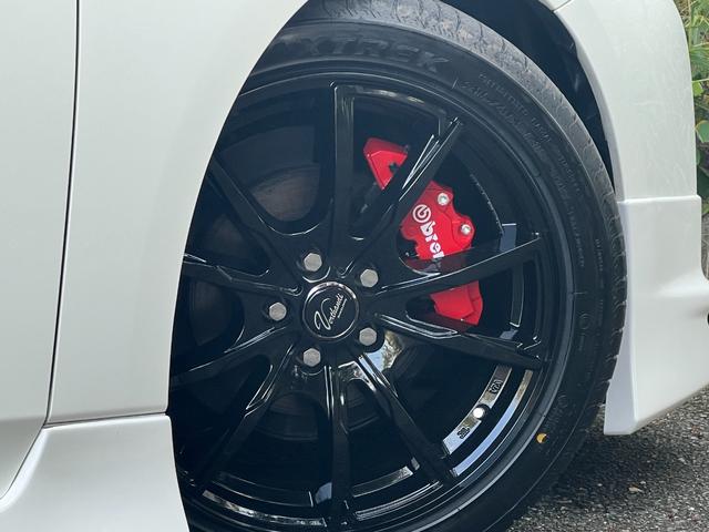 プリウス Ｓ　ガングリップコンビハンドル／アルミホイール／バックカメラ／ビルトインＥＴＣ／キーレス連動ドアミラー／ＡＵＴＯライト／ローダウン／エアロ／カスタム／ＬＥＤヘッドライト／スモーク／ＣＤ再生／スマートキー（51枚目）