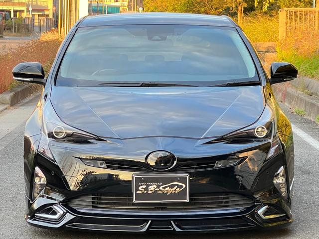 プリウス A ヘッドアップディスプレイ/ブラインドスポットモニター/ガングリップコンビハンドル/19インチホイール/ワイヤレス充電器/バックカメラ/ETC/クルコン/ヴァルド/イカリング/TSS/フォグ/エアロ(12枚目)