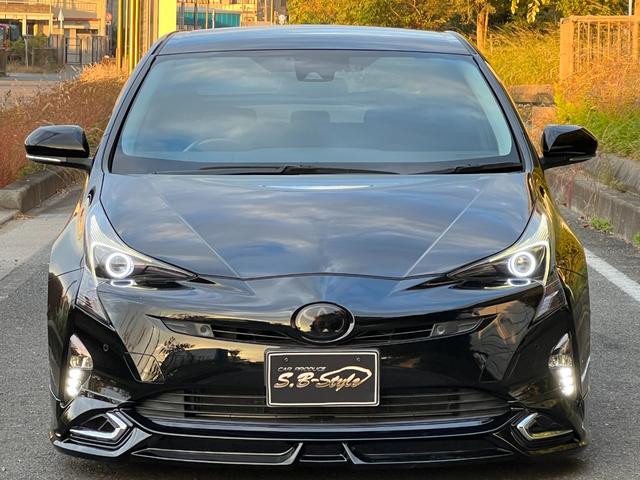 プリウス A ヘッドアップディスプレイ/ブラインドスポットモニター/ガングリップコンビハンドル/19インチホイール/ワイヤレス充電器/バックカメラ/ETC/クルコン/ヴァルド/イカリング/TSS/フォグ/エアロ(13枚目)