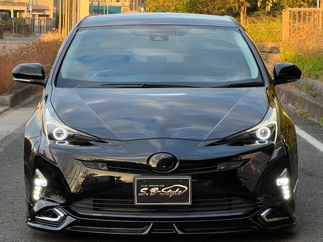 プリウス A ヘッドアップディスプレイ/ブラインドスポットモニター/ガングリップコンビハンドル/19インチホイール/ワイヤレス充電器/バックカメラ/ETC/クルコン/ヴァルド/イカリング/TSS/フォグ/エアロ(14枚目)