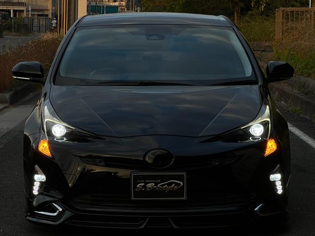 プリウス A ヘッドアップディスプレイ/ブラインドスポットモニター/ガングリップコンビハンドル/19インチホイール/ワイヤレス充電器/バックカメラ/ETC/クルコン/ヴァルド/イカリング/TSS/フォグ/エアロ(16枚目)