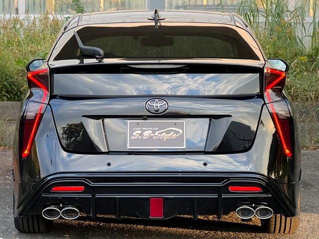 プリウス A ヘッドアップディスプレイ/ブラインドスポットモニター/ガングリップコンビハンドル/19インチホイール/ワイヤレス充電器/バックカメラ/ETC/クルコン/ヴァルド/イカリング/TSS/フォグ/エアロ(18枚目)