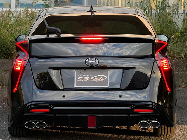 プリウス A ヘッドアップディスプレイ/ブラインドスポットモニター/ガングリップコンビハンドル/19インチホイール/ワイヤレス充電器/バックカメラ/ETC/クルコン/ヴァルド/イカリング/TSS/フォグ/エアロ(19枚目)