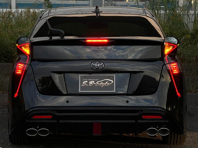 プリウス A ヘッドアップディスプレイ/ブラインドスポットモニター/ガングリップコンビハンドル/19インチホイール/ワイヤレス充電器/バックカメラ/ETC/クルコン/ヴァルド/イカリング/TSS/フォグ/エアロ(20枚目)