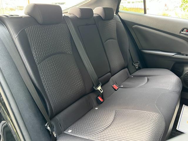 プリウス A ヘッドアップディスプレイ/ブラインドスポットモニター/ガングリップコンビハンドル/19インチホイール/ワイヤレス充電器/バックカメラ/ETC/クルコン/ヴァルド/イカリング/TSS/フォグ/エアロ(38枚目)