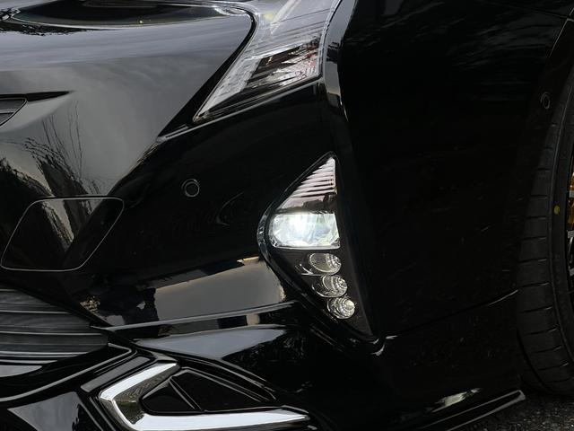 プリウス A ヘッドアップディスプレイ/ブラインドスポットモニター/ガングリップコンビハンドル/19インチホイール/ワイヤレス充電器/バックカメラ/ETC/クルコン/ヴァルド/イカリング/TSS/フォグ/エアロ(56枚目)