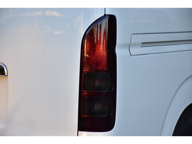ハイエースバン ロングDX 車中泊/助手席エアバック/ETC/バッドフェイス/シートカバー/ガングリップコンビハンドル/両側スライドドア/ローダウン/6人乗り/エアロ/社外ヘッドライト/スモークテール/LED/PW/キーレス(41枚目)