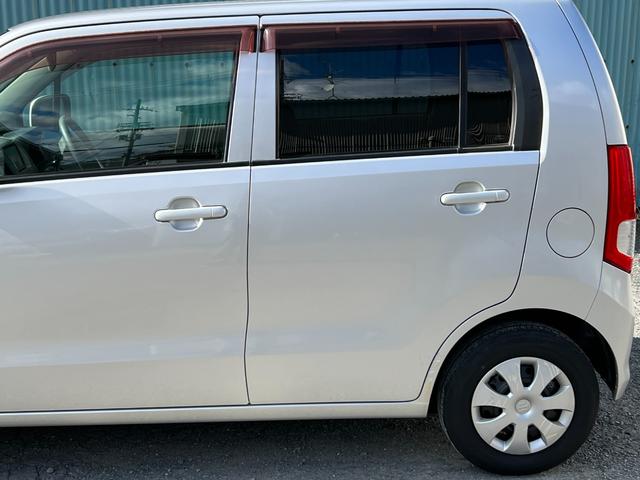 ワゴンＲ ＦＸ　ナビＴＶ　キーレス（32枚目）