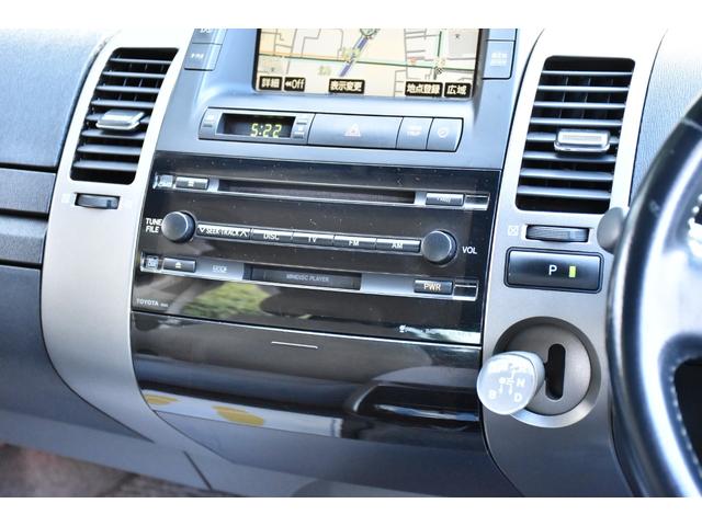 プリウス Ｇツーリングセレクション　地デジチューナー付き／ＥＴＣ／バックカメラ／ＣＤ／パーキングアシスト／クルーズコントロール／フルセグＴＶ／スマートキー／ＨＩＤヘッドライト／フォグランプ／パワーウインドウ（68枚目）