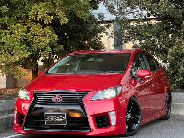 プリウス Ｇツーリングセレクションレザーパッケージ　ミリ波レーダー方式プリクラッシュセーフティ／シートヒーター／クルーズコントロール／Ｂｌｕｅｔｏｏｔｈ接続／バックカメラ／ＥＴＣ／純正ナビ／ガングリップコンビハンドル／ＤＶＤ再生／エアロ／スモーク／ＬＤ（68枚目）