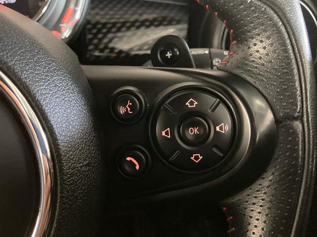 ＭＩＮＩ ジョンクーパーワークス　ＨＤＤナビ　バックモニター　ＥＴＣ　ＬＥＤライト　カーテンエアバッグ　インテリジェントキー　禁煙車（20枚目）