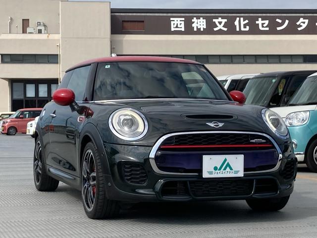 ＭＩＮＩ ジョンクーパーワークス　ＨＤＤナビ　バックモニター　ＥＴＣ　ＬＥＤライト　カーテンエアバッグ　インテリジェントキー　禁煙車（57枚目）