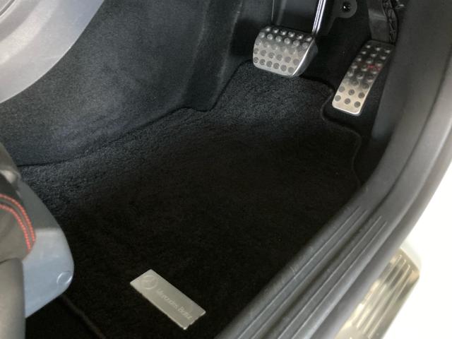 CLAクラス CLA180 スポーツ 衝突被害軽減システム 純正ナビ フルセグTV Bluetoothオーディオ 前後ドラレコ スマートキー LEDオートライト バックカメラ スマートキー 電動シート クルーズコントロール 禁煙車 ETC(30枚目)