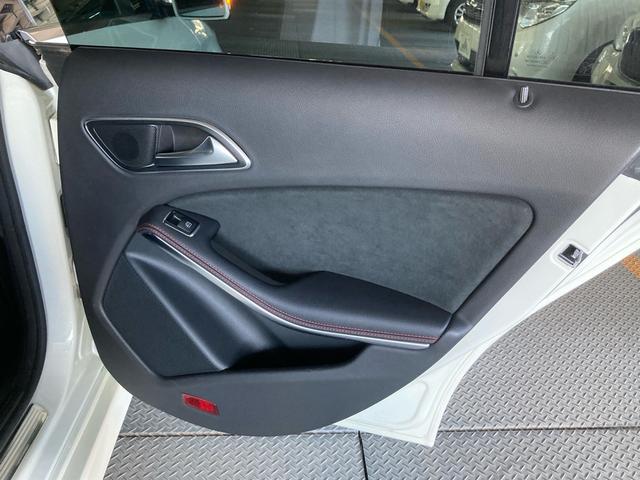 CLAクラス CLA180 スポーツ 衝突被害軽減システム 純正ナビ フルセグTV Bluetoothオーディオ 前後ドラレコ スマートキー LEDオートライト バックカメラ スマートキー 電動シート クルーズコントロール 禁煙車 ETC(32枚目)