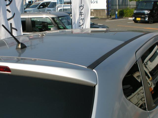 20G FOUR ガラスルーフ ETC車載器 スマートKEY 切り替え4WD Rカメラ 衝突安全ボディ サイドカメラ フルセグTV DVD再生 CD HDDナビ エアバッグ イモビ キセノンヘッドランプ キーレスキー(28枚目)