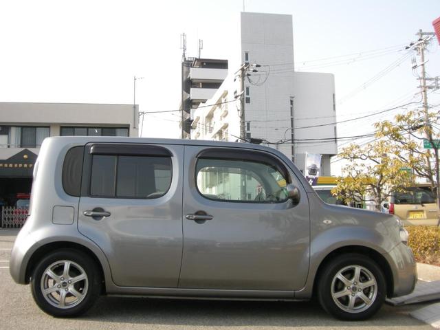 日産 キューブ