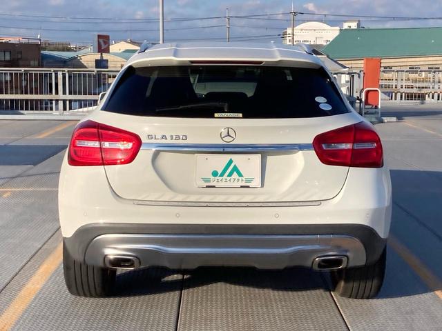 ＧＬＡクラス ＧＬＡ１８０　リアカメラ　地デジ　電動シート　ＤＶＤ　ターボ　スマートキー　キーレスゴー　ドラレコ　オートクルーズ　ＥＴＣ　パワーウィンドウ　オートエアコン　サイドエアバッグ　ナビ・ＴＶ　電動格納ドアミラー（5枚目）