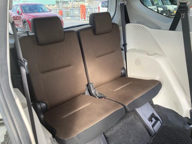 シエンタ Ｇ　衝突被害軽減ブレーキ　両側パワースライドドア　ナビ・フルセグＴＶ　ＤＶＤ　前後ドライブレコーダー　ヘッドライトＬＥＤ　ＥＴＣ　禁煙　スマートキー　プッシュスタート（18枚目）