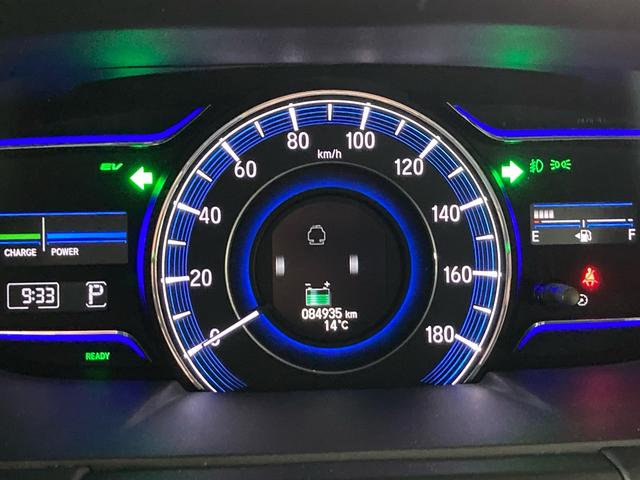 オデッセイハイブリッド ハイブリッドアブソルート・ホンダセンシングEXパック 衝突被害軽減ブレーキ ナビTV 後席モニター Bluetooth DVD 全方位カメラ 両側電動スライドドア クルーズコントロール ETC LEDライト パワーシート スマートキー プッシュスタート(18枚目)