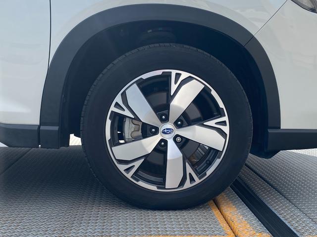 フォレスター アドバンス アイサイト 本革パワーシート ナビ フルセグTV Bluetooth DVD バック・フロント・サイドカメラ ドライブレコ-ダ クルーズコントロール ETC 4WD LED スマートキー ルーフレール(70枚目)