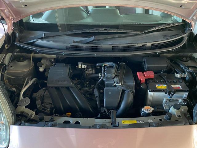 マーチ ボレロ　ＡＵＸ接続　横滑防止装置　電動格納ミラー　ＤＶＤ再生　ナビＴＶ　アイドリングＳ　パワーウィンドウ　禁煙　イモビライザー　フルセグＴＶ　キーレス　スマートキー　ＢＬＵＥＴＯＯＴＨ　オートライト（16枚目）