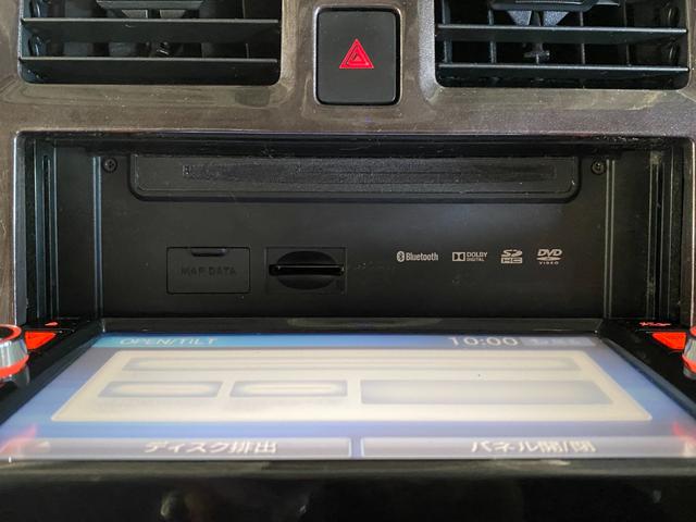 マーチ ボレロ　ＡＵＸ接続　横滑防止装置　電動格納ミラー　ＤＶＤ再生　ナビＴＶ　アイドリングＳ　パワーウィンドウ　禁煙　イモビライザー　フルセグＴＶ　キーレス　スマートキー　ＢＬＵＥＴＯＯＴＨ　オートライト（37枚目）