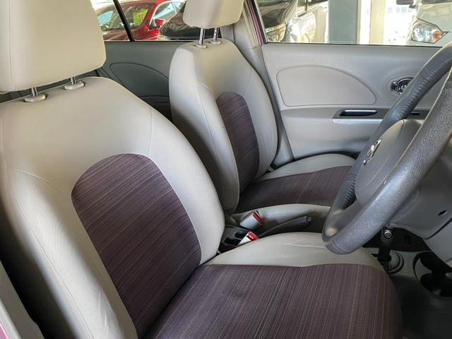 マーチ ボレロ　ＡＵＸ接続　横滑防止装置　電動格納ミラー　ＤＶＤ再生　ナビＴＶ　アイドリングＳ　パワーウィンドウ　禁煙　イモビライザー　フルセグＴＶ　キーレス　スマートキー　ＢＬＵＥＴＯＯＴＨ　オートライト（39枚目）