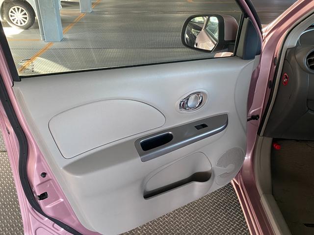 マーチ ボレロ　ＡＵＸ接続　横滑防止装置　電動格納ミラー　ＤＶＤ再生　ナビＴＶ　アイドリングＳ　パワーウィンドウ　禁煙　イモビライザー　フルセグＴＶ　キーレス　スマートキー　ＢＬＵＥＴＯＯＴＨ　オートライト（45枚目）