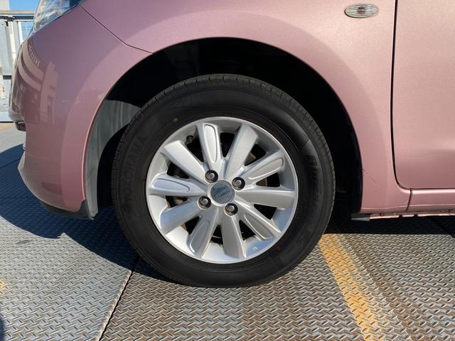 マーチ ボレロ　ＡＵＸ接続　横滑防止装置　電動格納ミラー　ＤＶＤ再生　ナビＴＶ　アイドリングＳ　パワーウィンドウ　禁煙　イモビライザー　フルセグＴＶ　キーレス　スマートキー　ＢＬＵＥＴＯＯＴＨ　オートライト（55枚目）