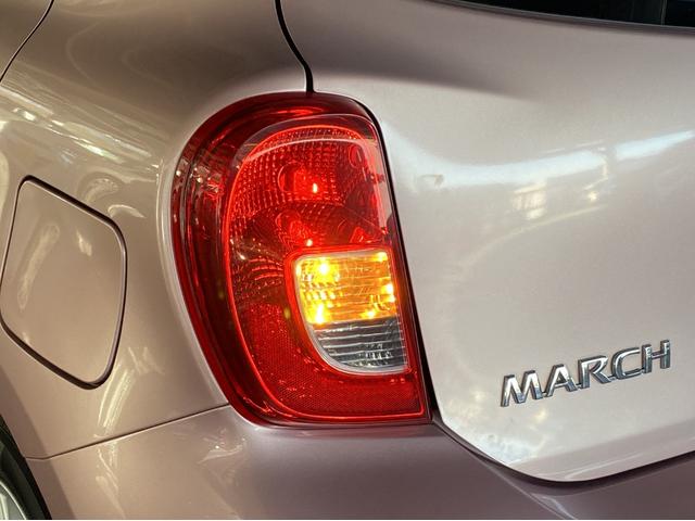 マーチ ボレロ　ＡＵＸ接続　横滑防止装置　電動格納ミラー　ＤＶＤ再生　ナビＴＶ　アイドリングＳ　パワーウィンドウ　禁煙　イモビライザー　フルセグＴＶ　キーレス　スマートキー　ＢＬＵＥＴＯＯＴＨ　オートライト（63枚目）