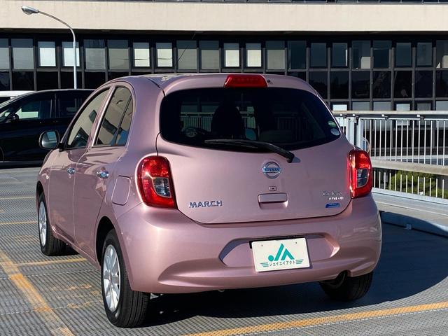 マーチ ボレロ　ＡＵＸ接続　横滑防止装置　電動格納ミラー　ＤＶＤ再生　ナビＴＶ　アイドリングＳ　パワーウィンドウ　禁煙　イモビライザー　フルセグＴＶ　キーレス　スマートキー　ＢＬＵＥＴＯＯＴＨ　オートライト（70枚目）