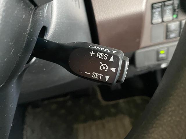 ルーミー Ｇ　衝突軽減ブレーキ　コーナーセンサー　フロントフォグランプ　両側パワースライドドア　純正ナビ　テレビ　Ｂｌｕｅｔｏｏｔｈ　プッシュスタート　スマートキー　クルーズコントロール（31枚目）